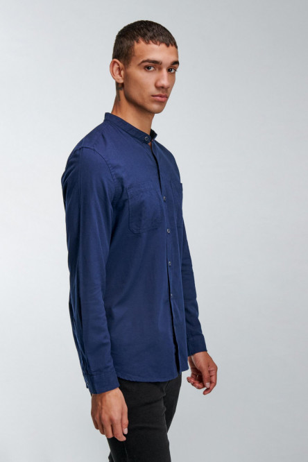 camisa unicolor, manga larga