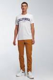 Pantalón Slim fit kaky en dril