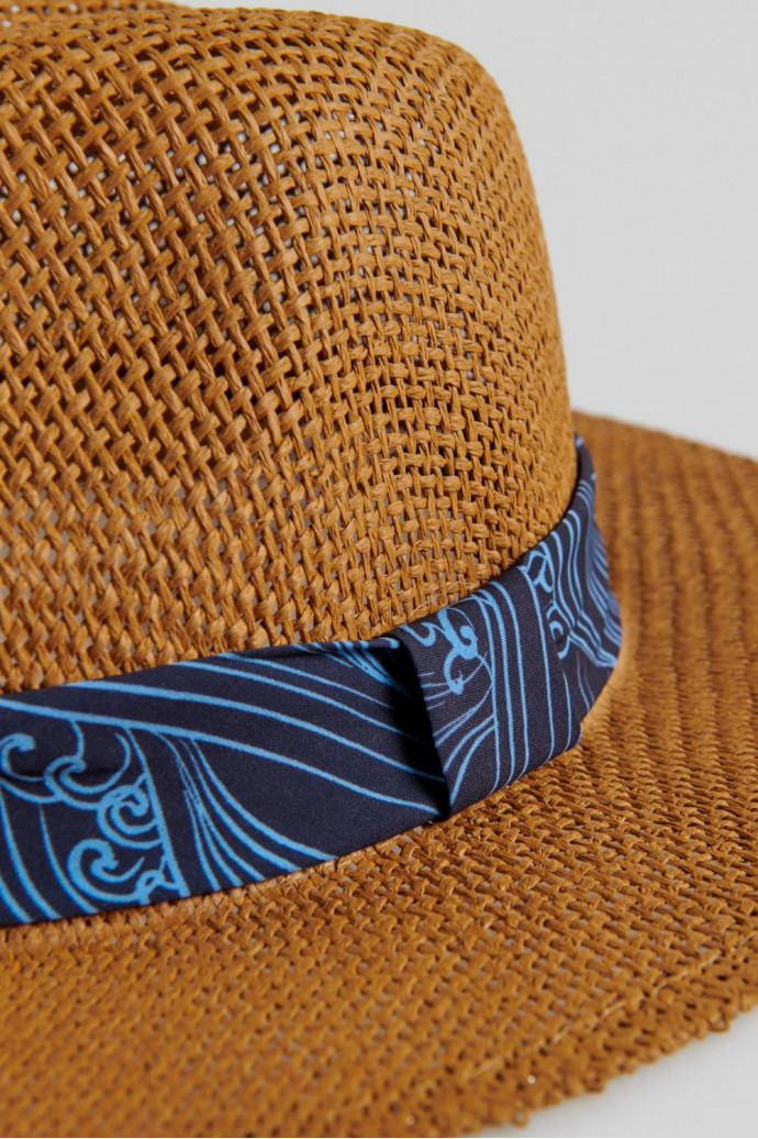 Sombrero tejido