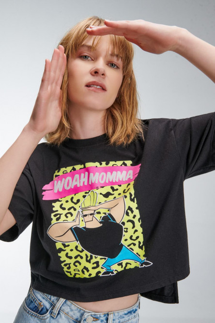 Camiseta manga corta estampado de Johnny Bravo.