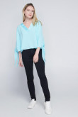 BLUSA CON AMARRE