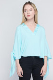 BLUSA CON AMARRE