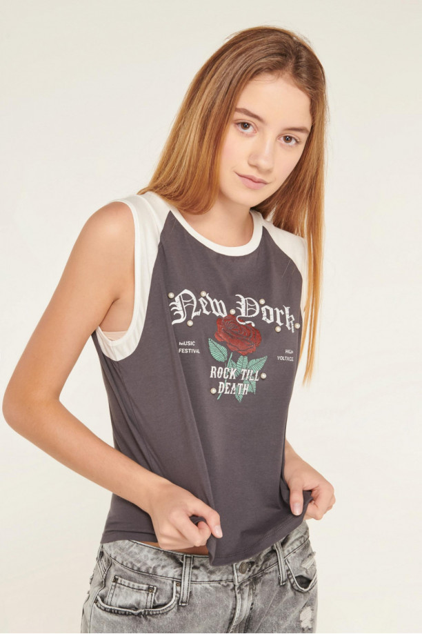 CAMISETA CON PERLAS
