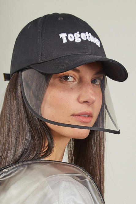 GORRA CON VISERA