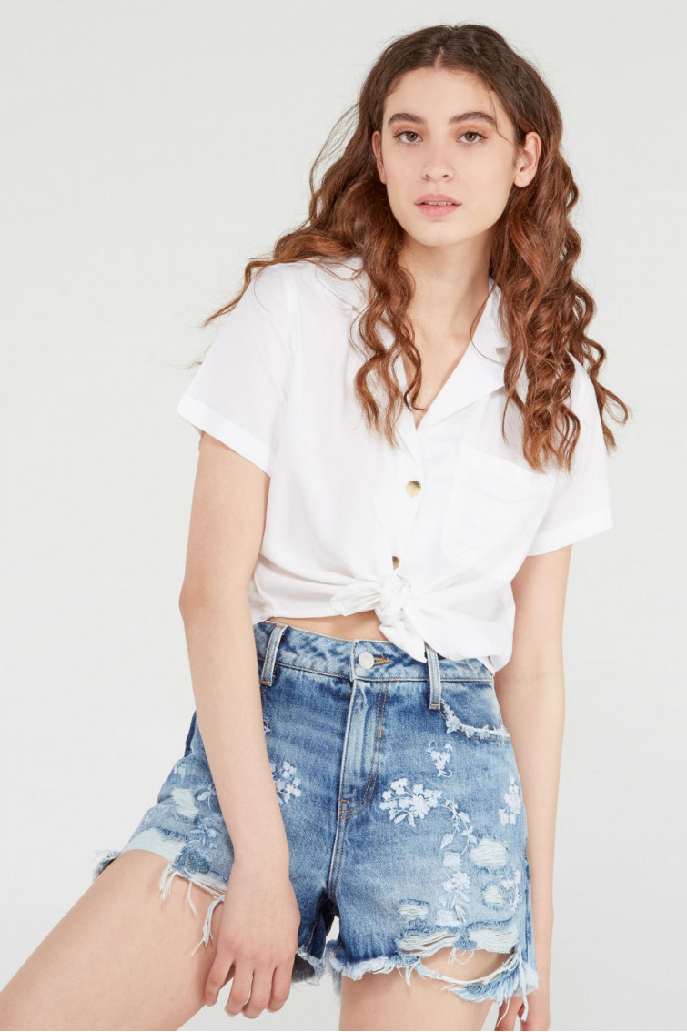 BLUSA CUELLO CON SOLAPA