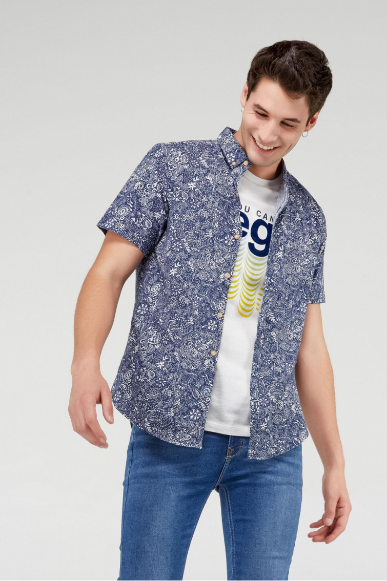CAMISA BUTTON DOWN MOTIVO