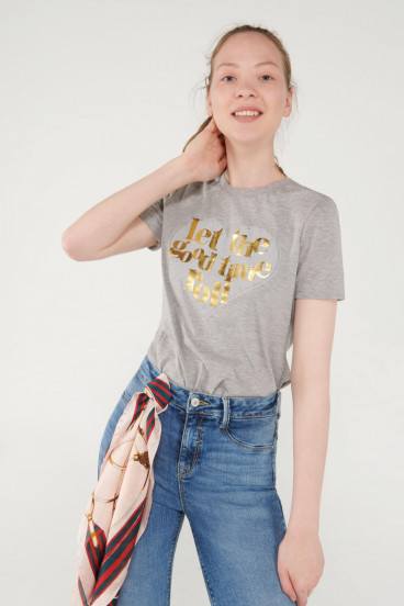 CAMISETA CUELLO REDONDO ESTAMPADA