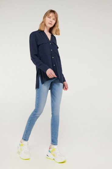 BLUSA UNICOLOR BOTONES