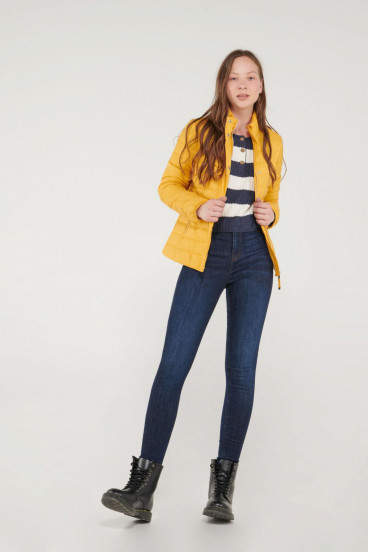 CHAQUETA CUELLO ALTO
