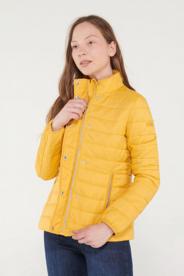 CHAQUETA CUELLO ALTO