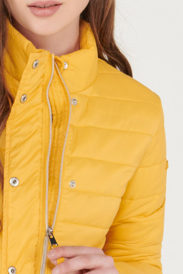 chaqueta-cuello-alto