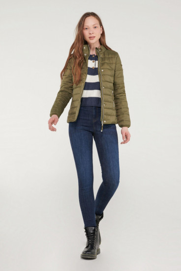 CHAQUETA CUELLO ALTO