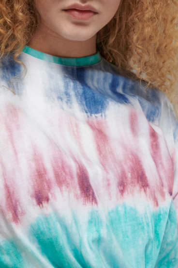 Camiseta estampada tie dye, manga corta