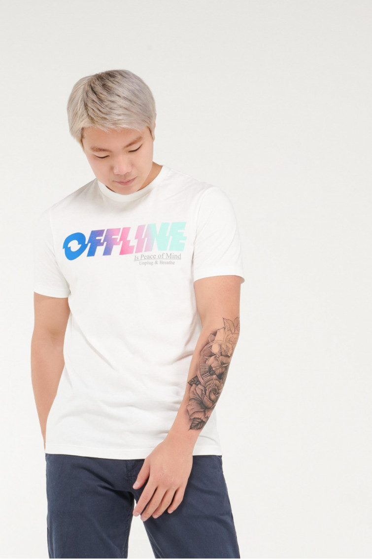 Camiseta manga corta con estampado frente