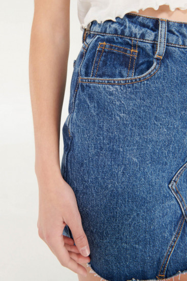 Falda de jean con bolsillos