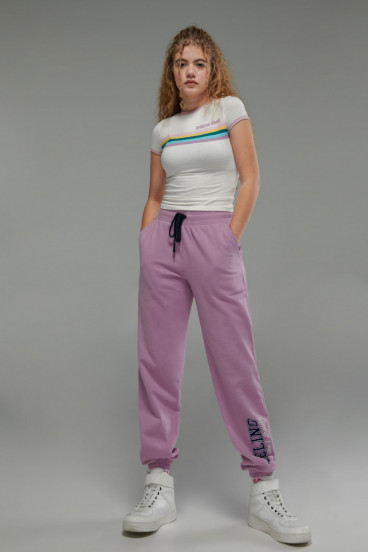 Camiseta básica, manga corta con cuello redondo, con estampado jeanswear