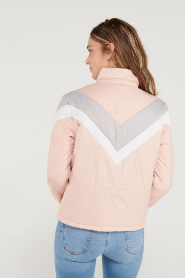 Chaqueta acolchada cuello alto
