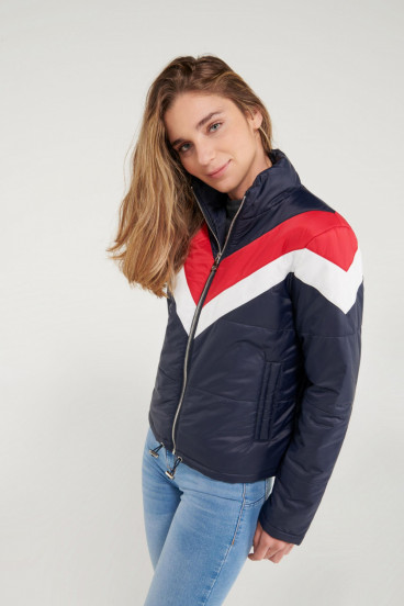 Chaqueta acolchada cuello alto
