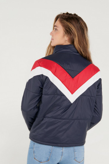 Chaqueta acolchada cuello alto