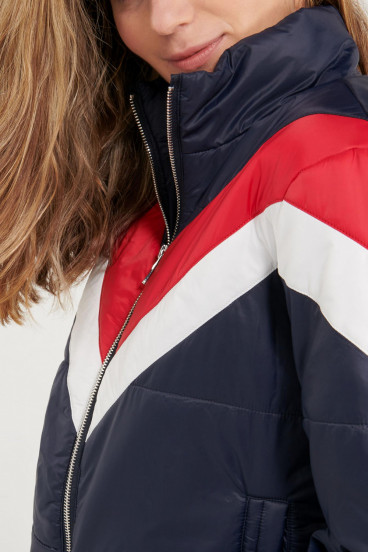 chaqueta-acolchada-cuello-alto
