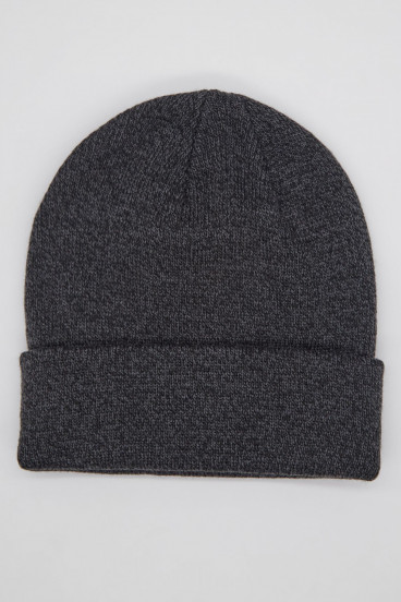 Gorro con aplique