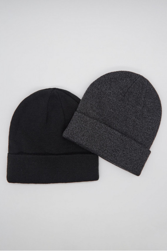 Gorro con aplique