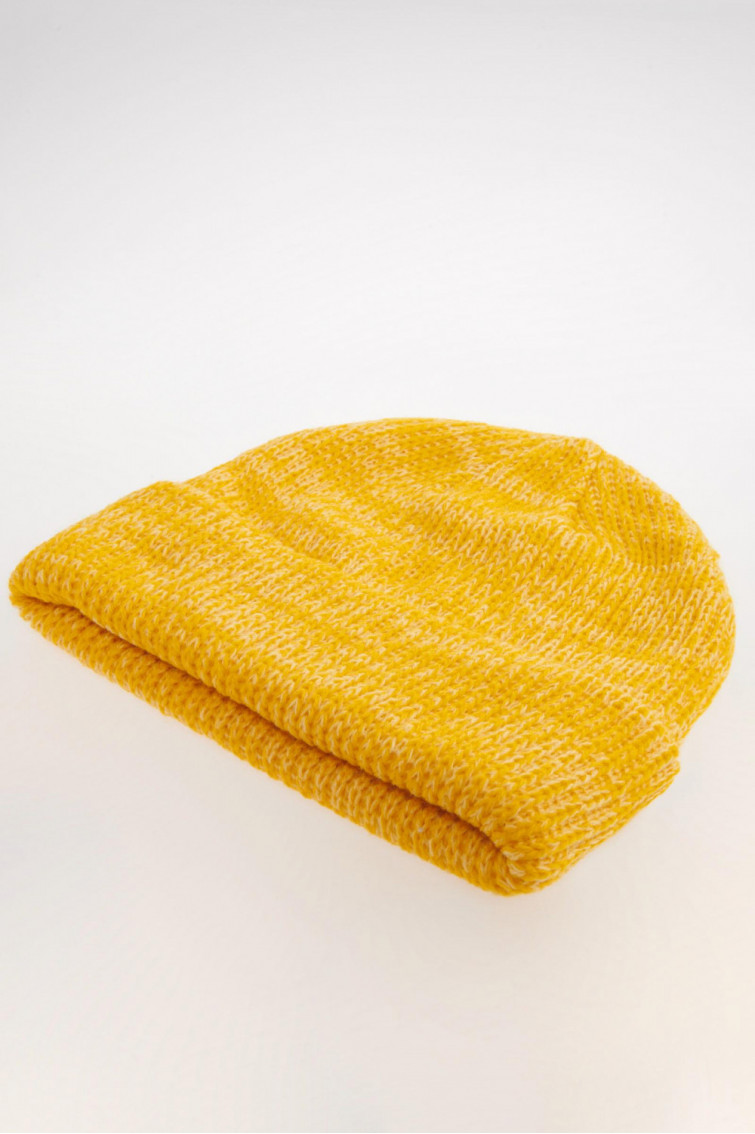 Gorro con aplique