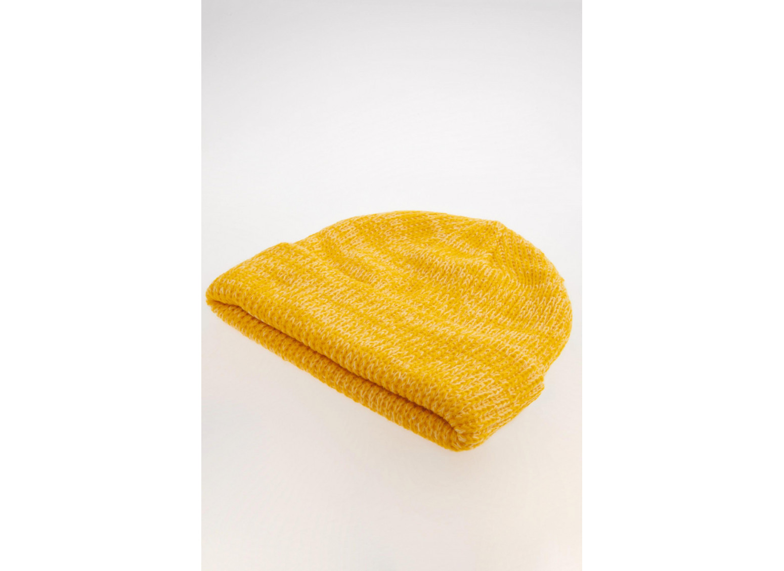 Gorro con aplique