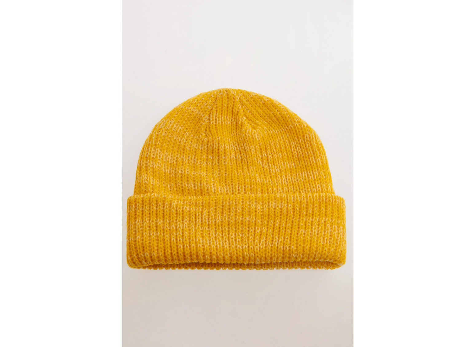 Gorro con aplique