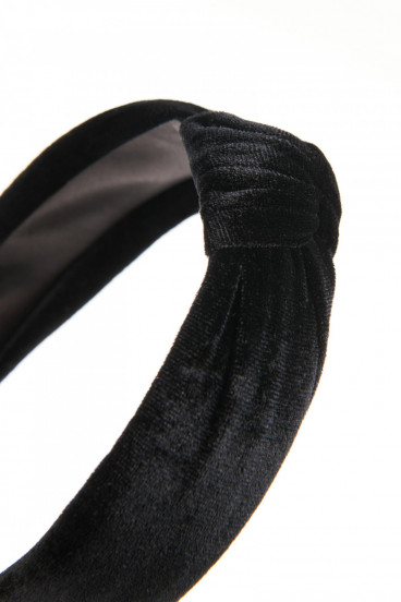 Diadema tela acabado brillante.