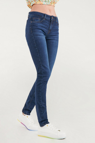 Jean curvy
