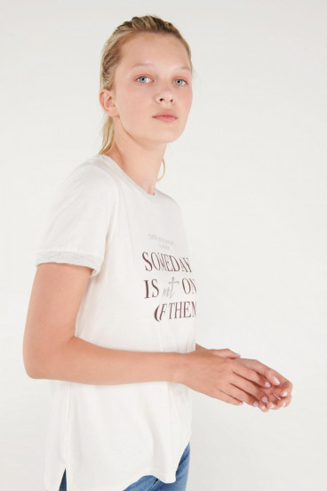 Camiseta estampada manga corta cuello y puños en contraste en lurex