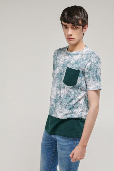 Camiseta manga corta estampada con bolsillo