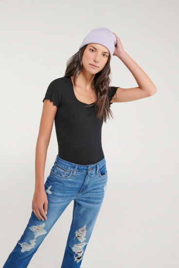 Camiseta cuello en V