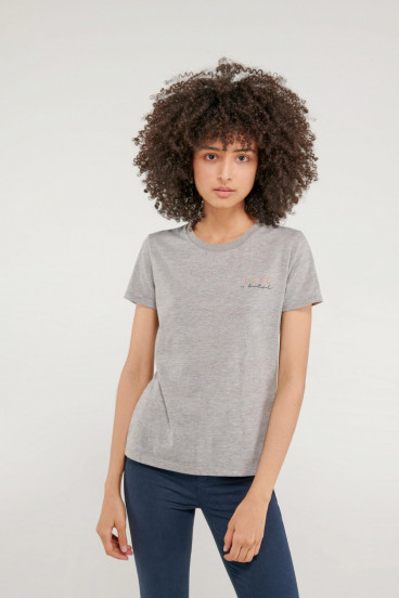 Camiseta cuello redondo, manga corta con estampado loungewear.