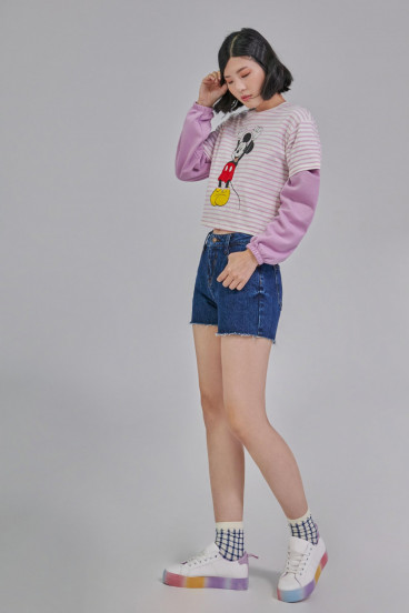 Camiseta manga corta estampada Mickey.