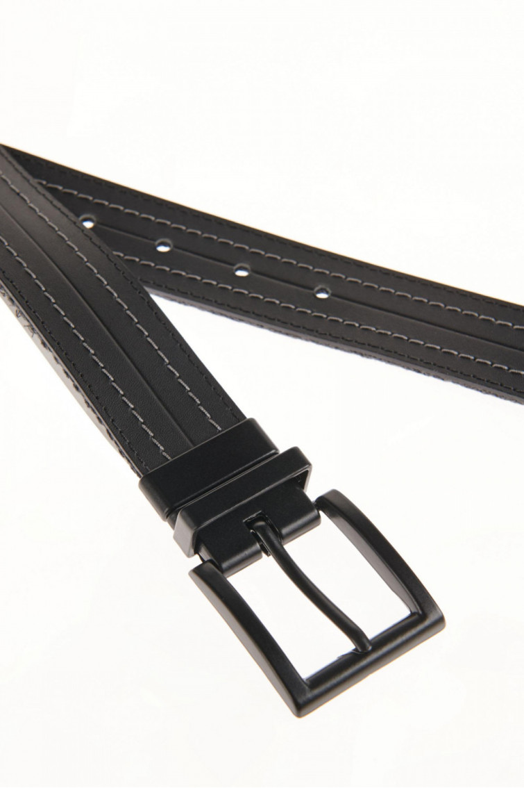 Cinturon unicolor negro -reversible hebilla metalica