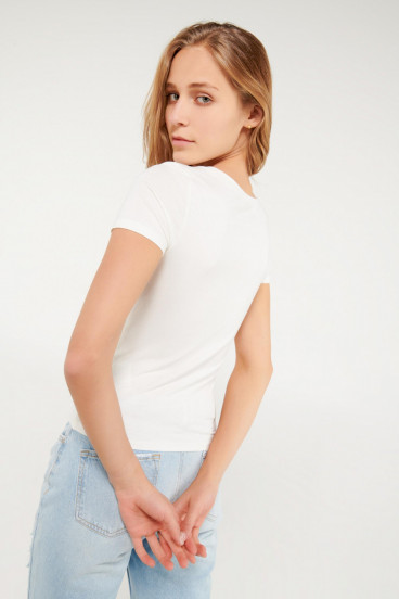 Camiseta básica, manga corta con cuello en V