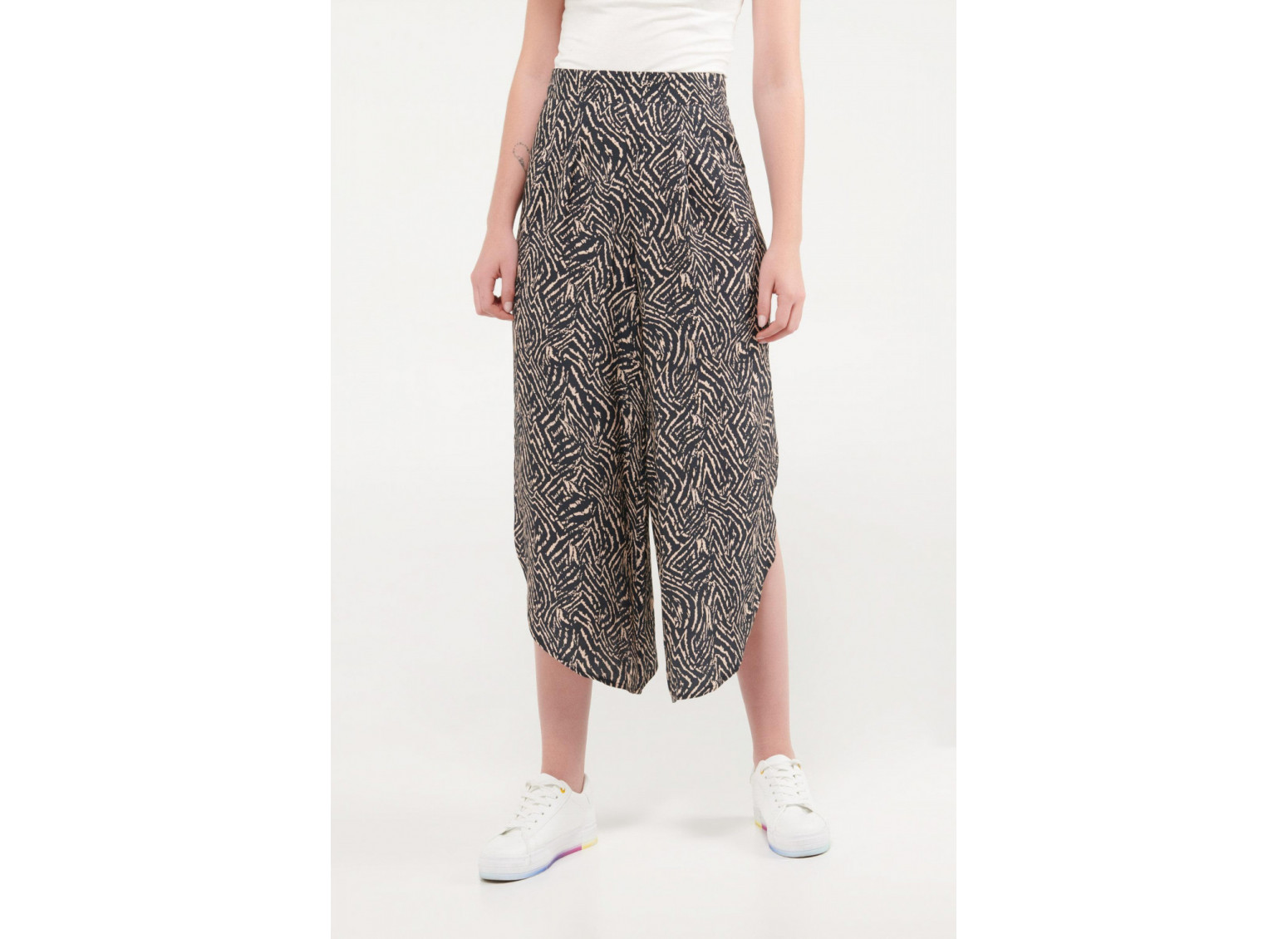 Pantalón culotte bota abierta