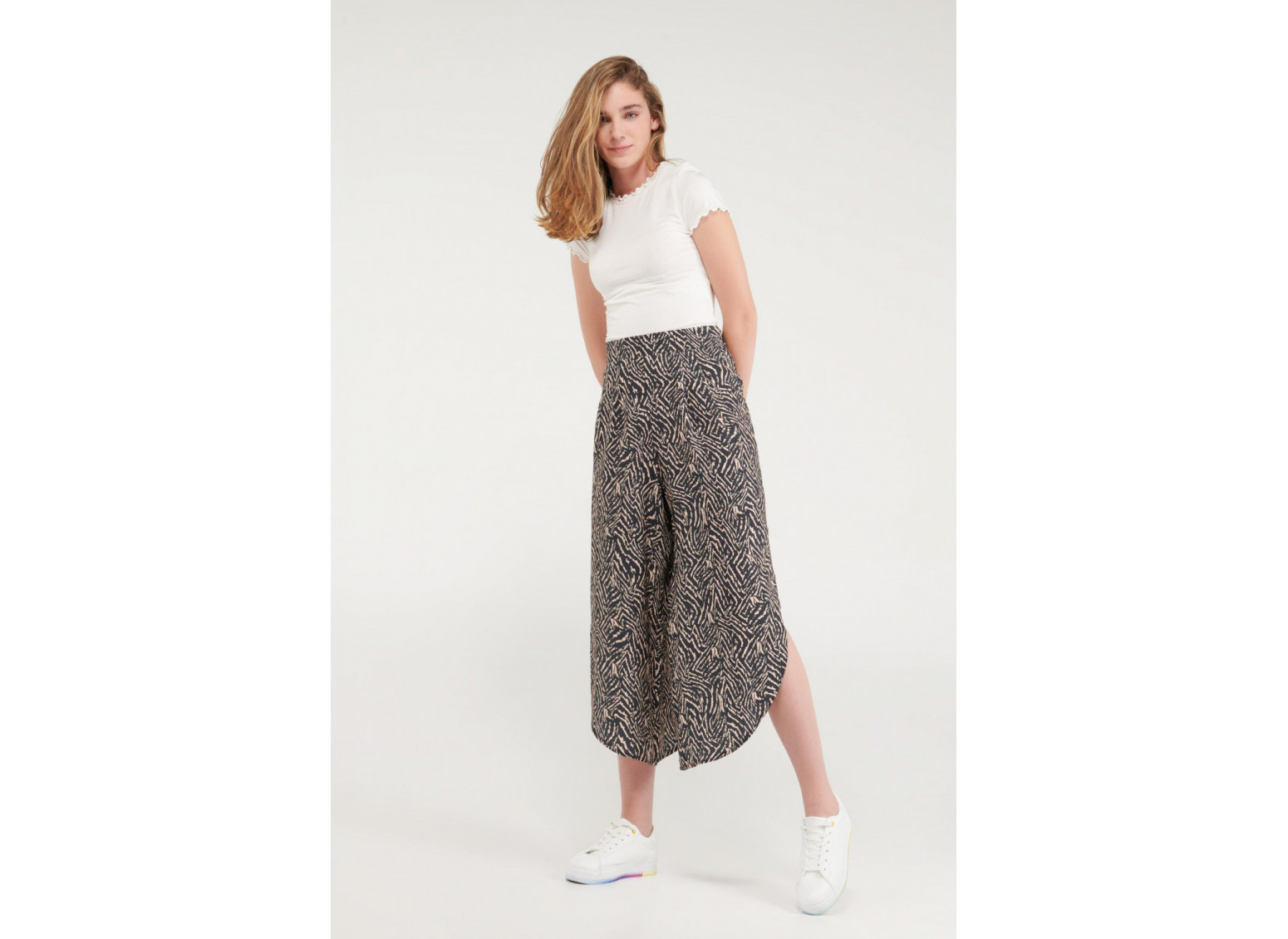 Pantalón culotte bota abierta