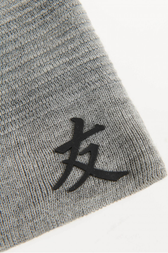 Gorro bordado
