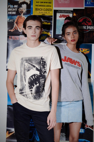 Camiseta manga estampado Tiburon.