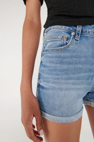 Short denim tiro medio