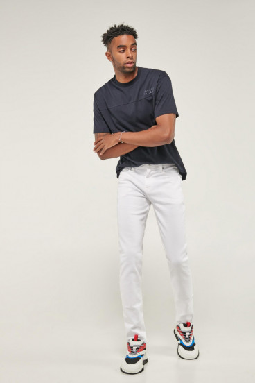 Pantalon unicolor slim