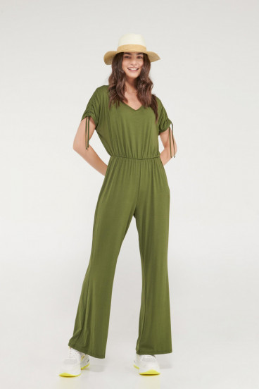 Pantalón enterizo unicolor, escote cruzado