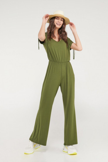 Pantalón enterizo unicolor, escote cruzado