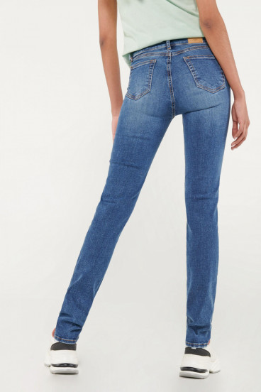 Jean curvy