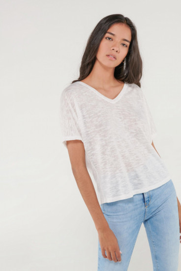 Camiseta chic manga corta con tela importada.