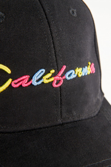 Gorra bordada