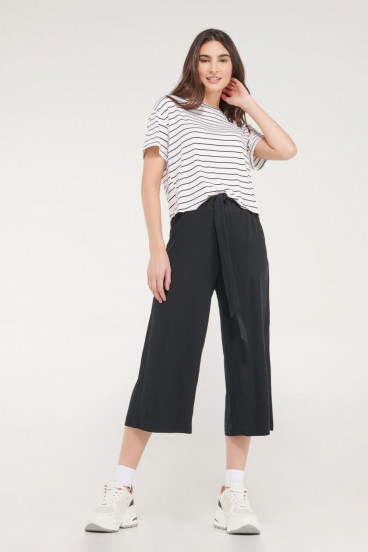 Pantalón culotte con cinturón